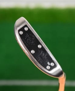 Odyssey Custom Toulon Garage Latrobe Putter